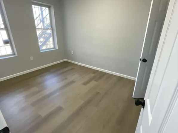 387 Avon Ave, Newark, NJ