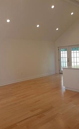 Spacious, bright great room