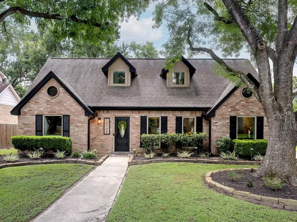 16105 Wall St, Jersey Village, TX 77040