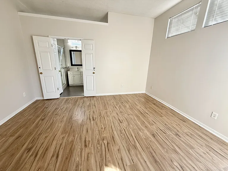 Master Bedroom - First Floor