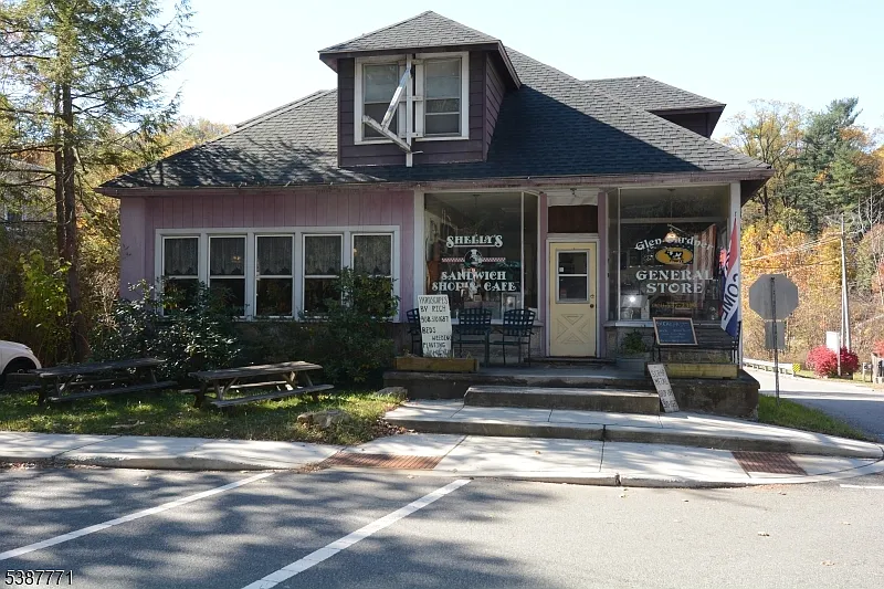 58 Main St #0 photo 1