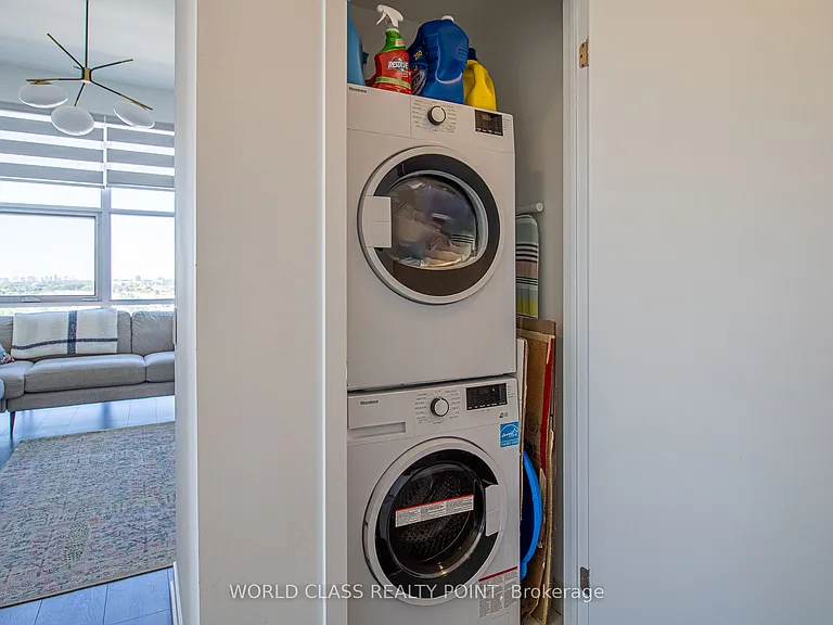 1787 Saint Clair Ave W #906 — Photo 19