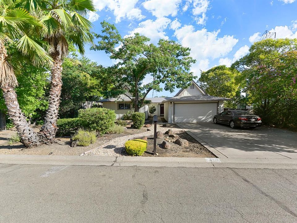 1st image of 2973 Richardson Cir