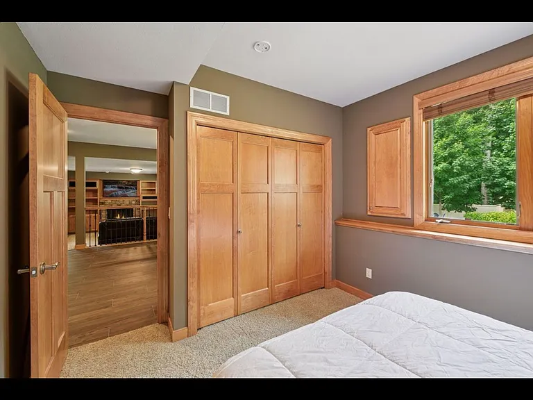 15208 Fairway Heights Rd NW — Photo 40