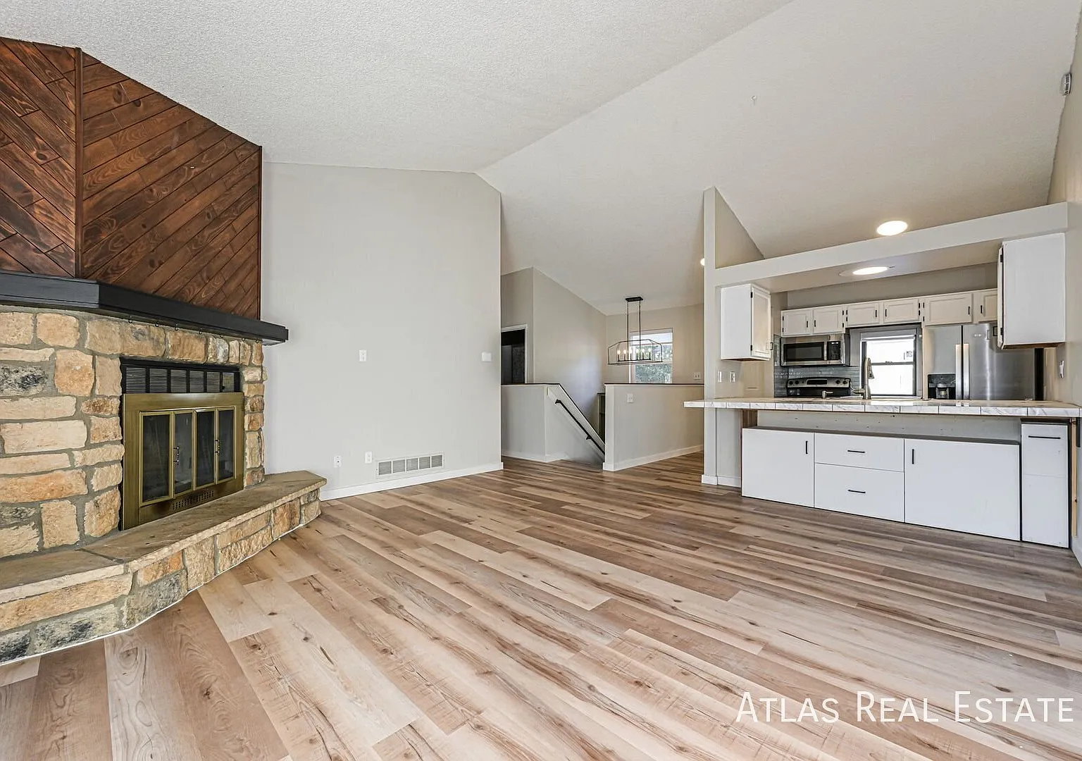 Save $2650! Spacious Aurora Home with Stainless Appliances, 2 Balconies & A/C — Photo 3