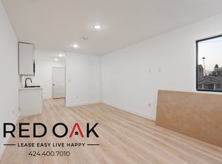 510 1/2 E 97th St #21, Inglewood, CA 90301