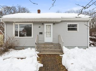 49 Primrose St, Dartmouth, NS B3A 4C6