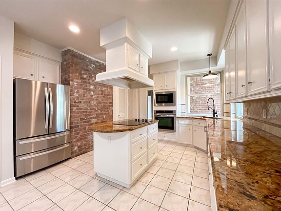 2nd image of 12910 Ashford Chase Dr