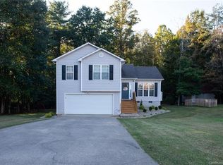 301 Latimer Ln, Morganton, NC 28655