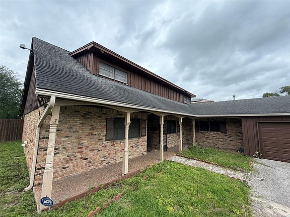 3rd image of 1609 Leggett Dr