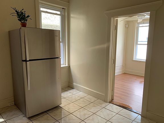 3rd image of 1831 S 5th St Floor 2