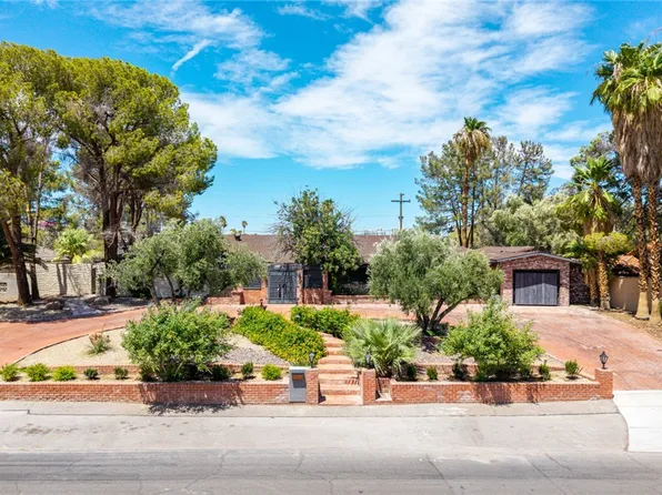 1572 Santa Anita Dr, Las Vegas, NV 89119