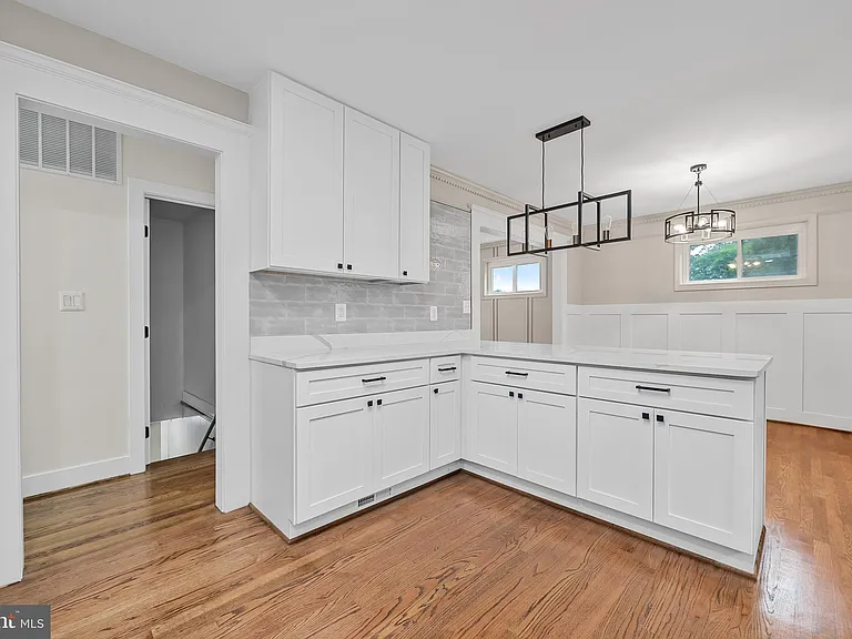 3510 Duke St — Photo 8