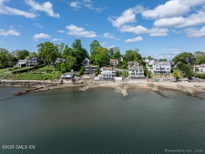 62 Ocean Dr E, Stamford, CT, 06902