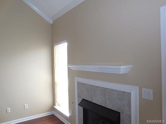2nd image of 7325 Wimberly Ln