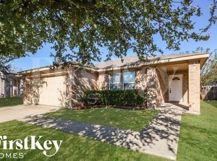 3425 Pinebrook Dr, Dallas, TX 75241