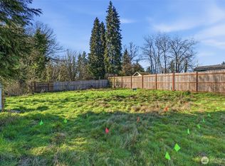 322 E 40th Street, Tacoma, WA 98404