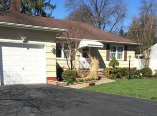 157 Franklin Tpke, Allendale, NJ 07401