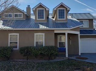 1544 Phoenix Ave NW, Albuquerque, NM 87107