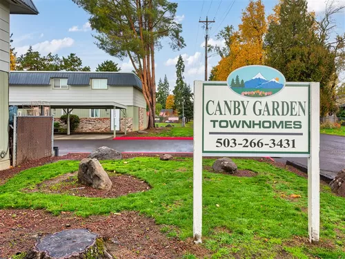 Canby Gardens Townhomes Photo 1