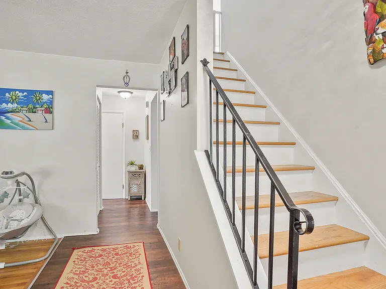 2490 Coronado Ave — Photo 3