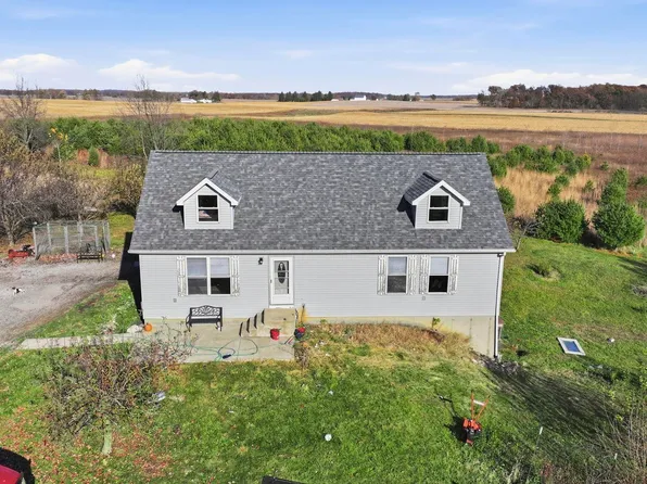 606 N 800 W, Kimmell, IN 46760