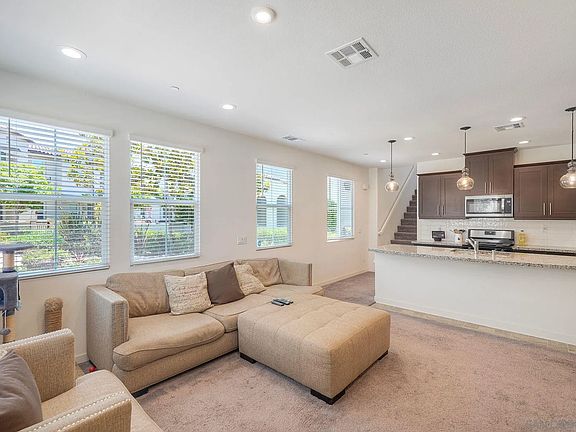 4th image of 4134 Vela Way