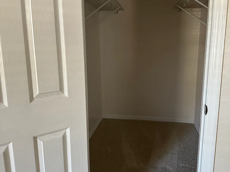 25306 SW 16th Ave — Photo 10