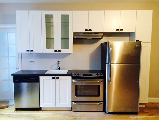 Rented by RBM Brokerage | media 16