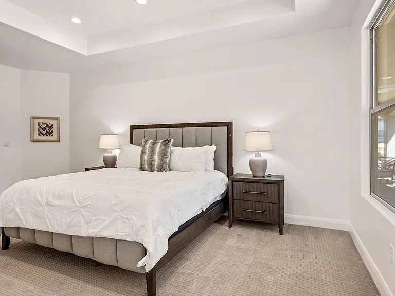 1392 Marfil Way — Photo 10