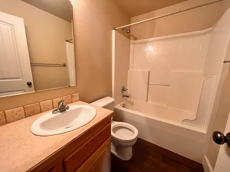 2120 S Dorothy Ave — Photo 17