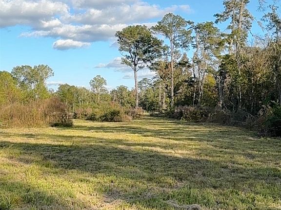 4th image of 24125 Glory Dr