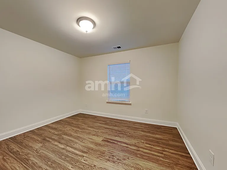 5180 Hudson Valley Dr — Photo 21
