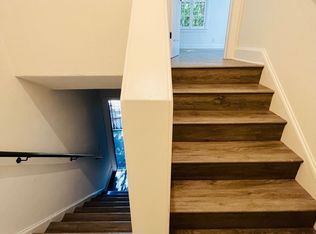 322 1/2 N Kenwood St, Glendale, CA 91206