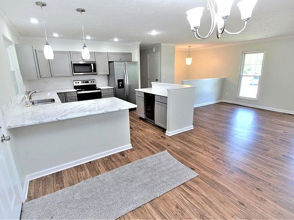 4th image of 11855 Belgreen Ln