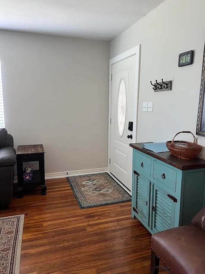 3 bed, $1,750 — Photo 3