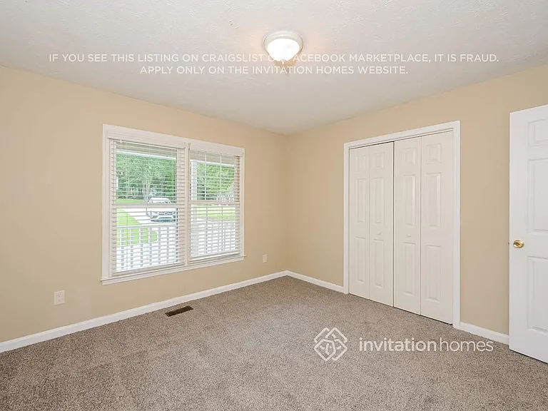 2355 Huntington Dr — Photo 13