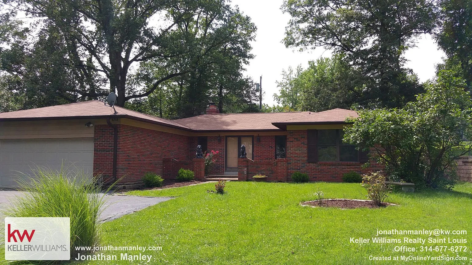 2897 Poe Ave photo 1