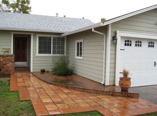 2636 Aramon Dr, Rancho Cordova, CA 95670