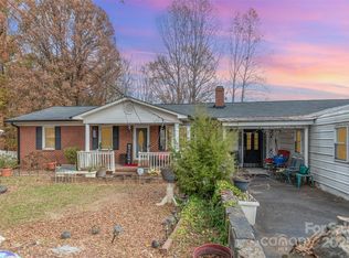 202 Newbold St, Lincolnton, NC 28092