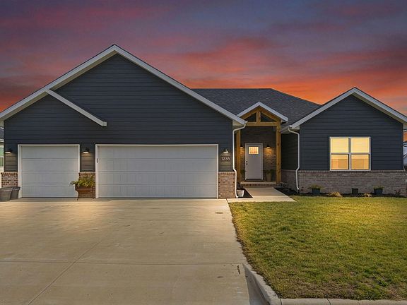 2nd image of 1236 S Birch Avenue