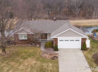 6997 Vista De Oro Dr NE, Rockford, MI