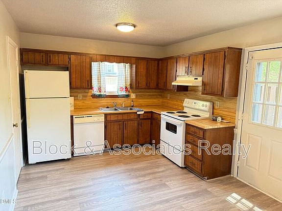 5th image of 4401 Bleeker Ct