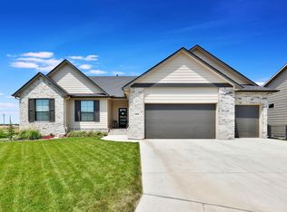 3335 N Judith Ct, Wichita, KS 67205