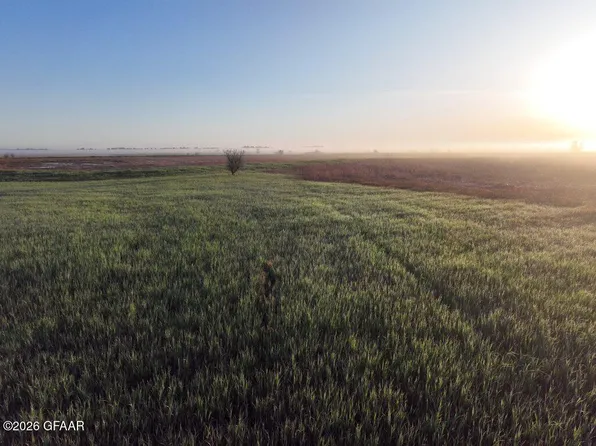 24th Ave NE, Grand Forks, ND 58201