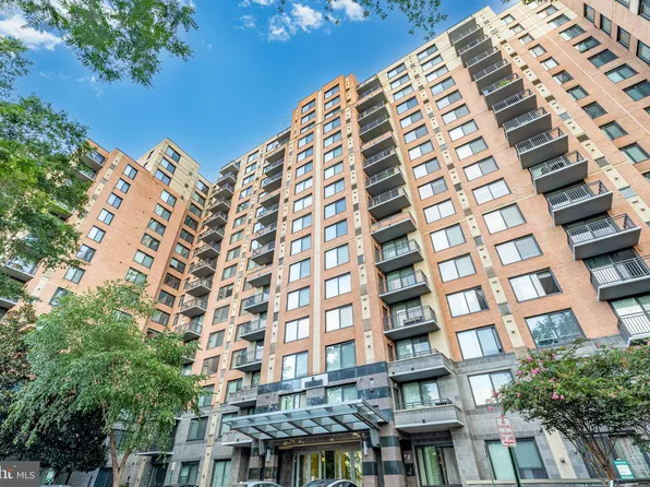 2451 Midtown Ave APT 714, Alexandria, VA 22303