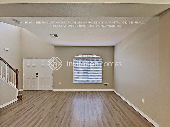 4th image of 12923 Grovehurst Ave