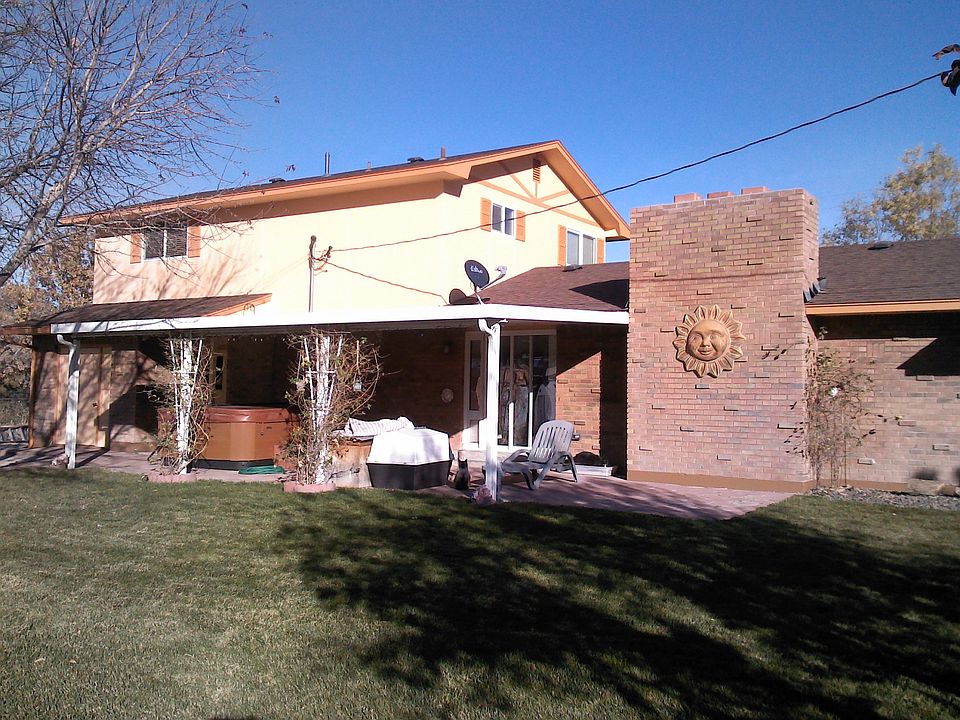 2nd image of 3645 S Mitchell St