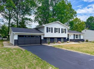 3793 Bellwood Dr SE, Warren, OH