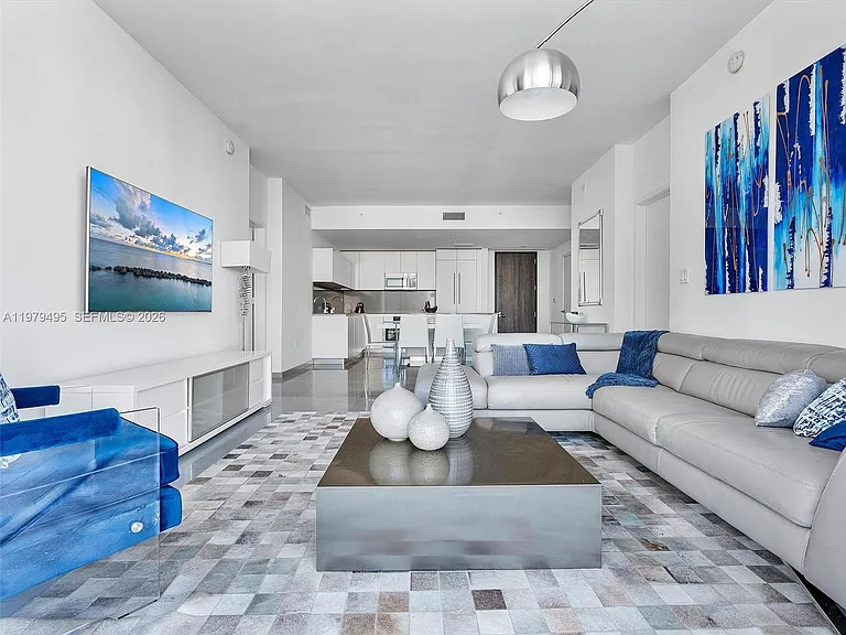 88 SW 7th St #2709 — Photo 5